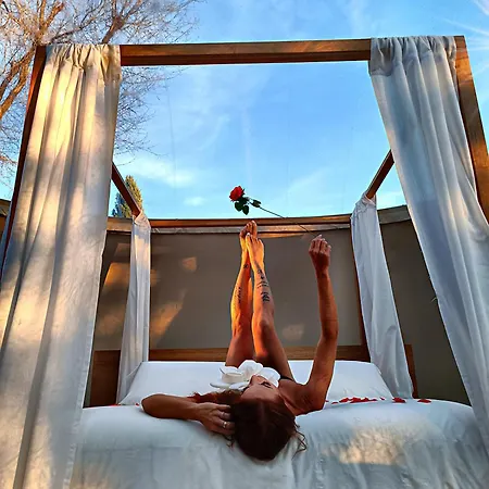 Ξενοδοχείο Bubble Puglia Bautier Bubblenights 4*